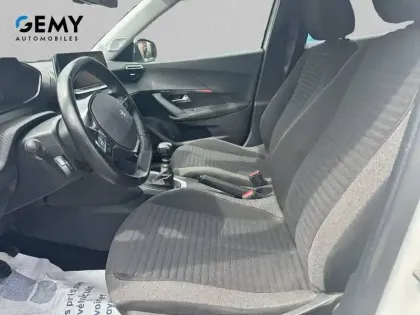 Photo 8 Peugeot 2008  PureTech 100 S&S BVM6