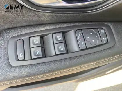 Photo 12 Renault Scenic Grand  TCe 140