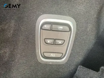 Photo 11 Renault Scenic Grand  TCe 140