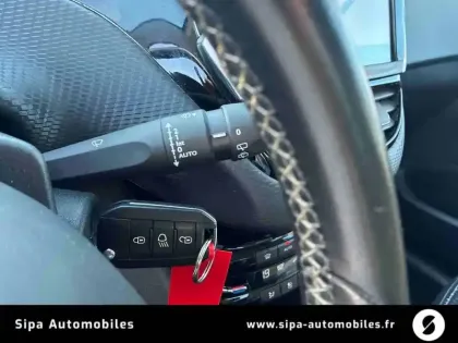 Photo 27 Peugeot 208  PureTech 110ch S&S BVM6