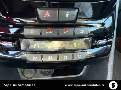 Photo 16 Peugeot 208  PureTech 110ch S&S BVM6