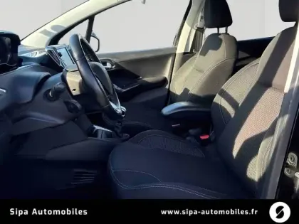 Photo 11 Peugeot 208  PureTech 110ch S&S BVM6