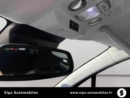 Photo 18 Peugeot 208  PureTech 110ch S&S BVM6