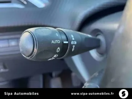 Photo 32 Peugeot 208  PureTech 110ch S&S BVM6