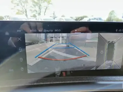 Photo 17 Peugeot 3008  Electrique 210 ch 73 kWh