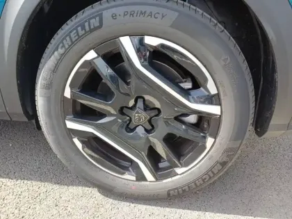 Photo 12 Peugeot 3008  Electrique 210 ch 73 kWh