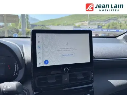 Photo 15 Toyota Yaris  Cross Hybride 130h 2WD