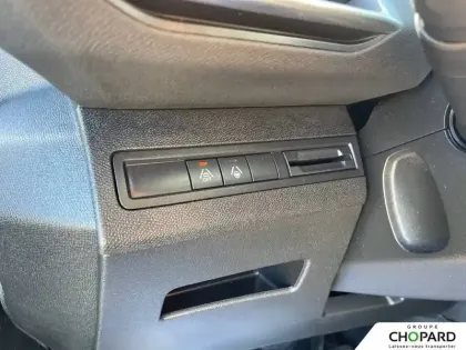 Photo 37 Peugeot 3008  PureTech 130ch S&S EAT8