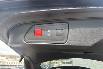 Photo 20 Peugeot 3008 Gén. II Ph1 Allure Business 5