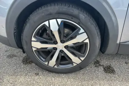 Photo 11 Peugeot 3008 Gén. II Ph1 Allure Business 5