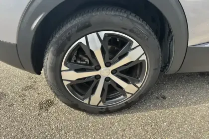 Photo 13 Peugeot 3008 Gén. II Ph1 Allure Business 5