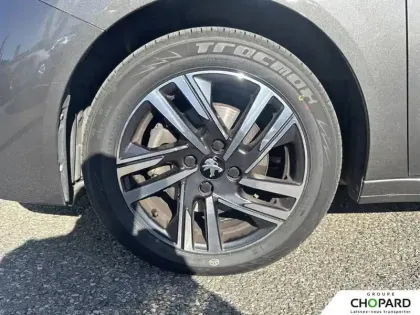 Photo 20 Peugeot 208  PureTech 100 S&S EAT8