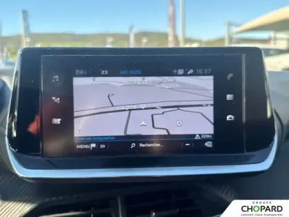 Photo 13 Peugeot 208  PureTech 100 S&S EAT8