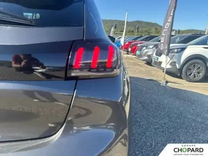 Photo 22 Peugeot 208  PureTech 100 S&S EAT8