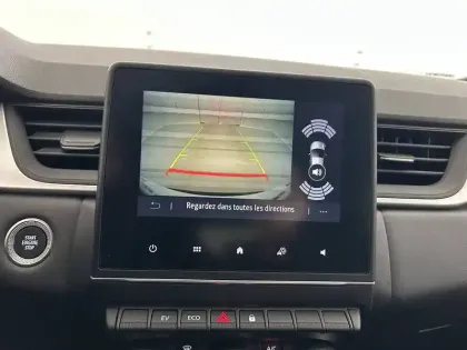 Photo 32 Renault Captur  E-Tech full hybrid 145