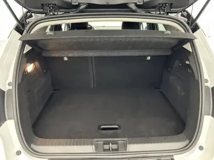 Photo 26 Renault Captur  E-Tech full hybrid 145