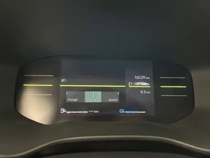 Photo 25 Dacia Jogger  Hybrid 140 7 places GSR2