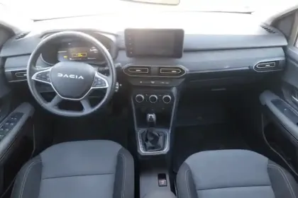 Photo 8 Dacia Jogger  Hybrid 140 7 places GSR2