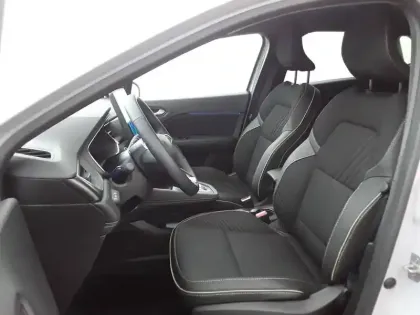 Photo 8 Renault Symbioz  E-Tech full hybrid 145