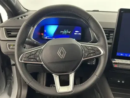 Photo 31 Renault Symbioz  E-Tech full hybrid 145