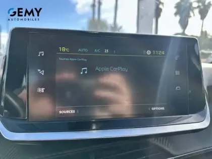 Photo 29 Peugeot 208  Electrique 50 kWh 136ch