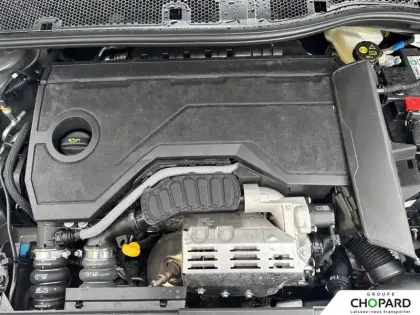 Photo 25 Peugeot 208 Gén. II Ph2 GT 5