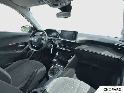 Photo 12 Peugeot 2008  PureTech 100 S&S BVM6