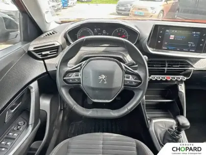 Photo 15 Peugeot 2008  PureTech 100 S&S BVM6