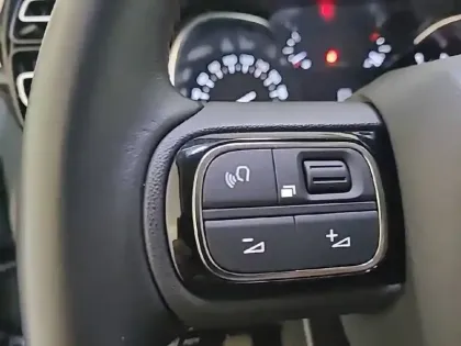 Photo 46 Citroën C3 Aircross  PureTech 110 S&S BVM6