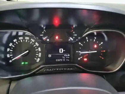 Photo 30 Citroën C3 Aircross  PureTech 110 S&S BVM6