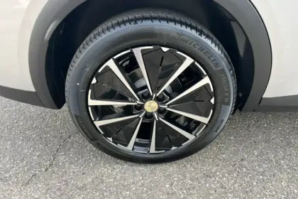 Photo 13 DS DS 7  Hybride Rechargeable E-Tense 225 EAT8