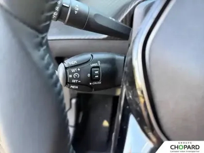 Photo 18 Peugeot 208  Hybrid 110 ch e-DCS6