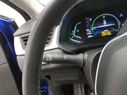 Photo 29 Renault Captur  E-Tech full hybrid 145