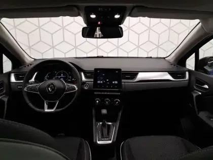 Photo 43 Renault Captur  E-Tech full hybrid 145