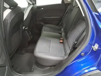 Photo 26 Renault Captur  E-Tech full hybrid 145