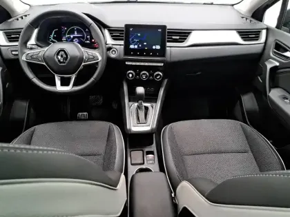 Photo 42 Renault Captur  E-Tech full hybrid 145