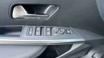 Photo 14 Peugeot 3008  Hybrid 145 e-DCS6