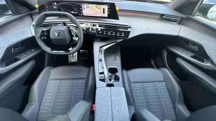 Photo 20 Peugeot 3008  Hybrid 145 e-DCS6