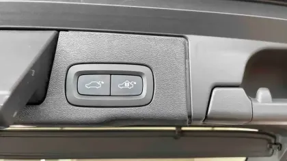 Photo 9 Volvo Xc60  T6 AWD Hybride rechargeable 253 ch+145 ch Geartronic 8