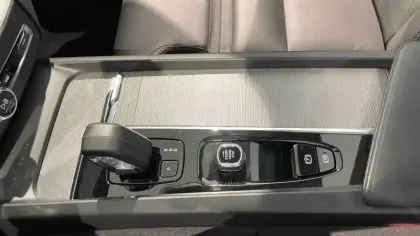 Photo 26 Volvo Xc60  T6 AWD Hybride rechargeable 253 ch+145 ch Geartronic 8