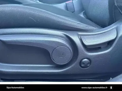 Photo 38 Hyundai Kona  Hybrid 141