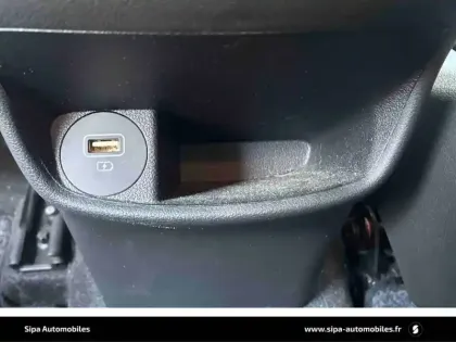 Photo 40 Hyundai Kona  Hybrid 141