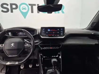 Photo 30 Peugeot 2008  PureTech 130 S&S BVM6