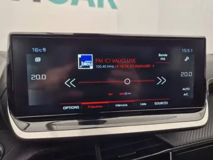 Photo 39 Peugeot 2008  PureTech 130 S&S BVM6