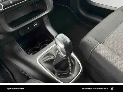 Photo 17 Citroën C3 Gén. III Ph1 Shine 5