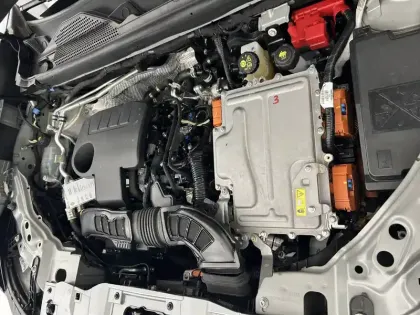 Photo 39 Dacia Duster  Hybrid 140