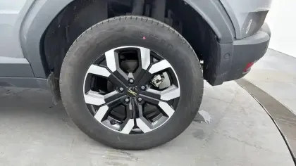 Photo 8 Dacia Duster  Hybrid 140