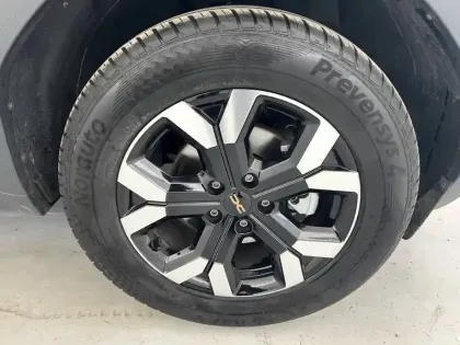 Photo 34 Dacia Duster  Hybrid 140