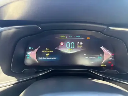 Photo 29 DS DS 7  Hybride Rechargeable E-Tense 360 EAT8 4x4