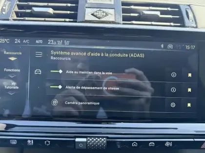 Photo 27 DS DS 7  Hybride Rechargeable E-Tense 360 EAT8 4x4